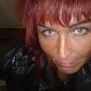 Golden Showers Enthusiast Seeks Like-minded Partner For Wet And Wild Fun.